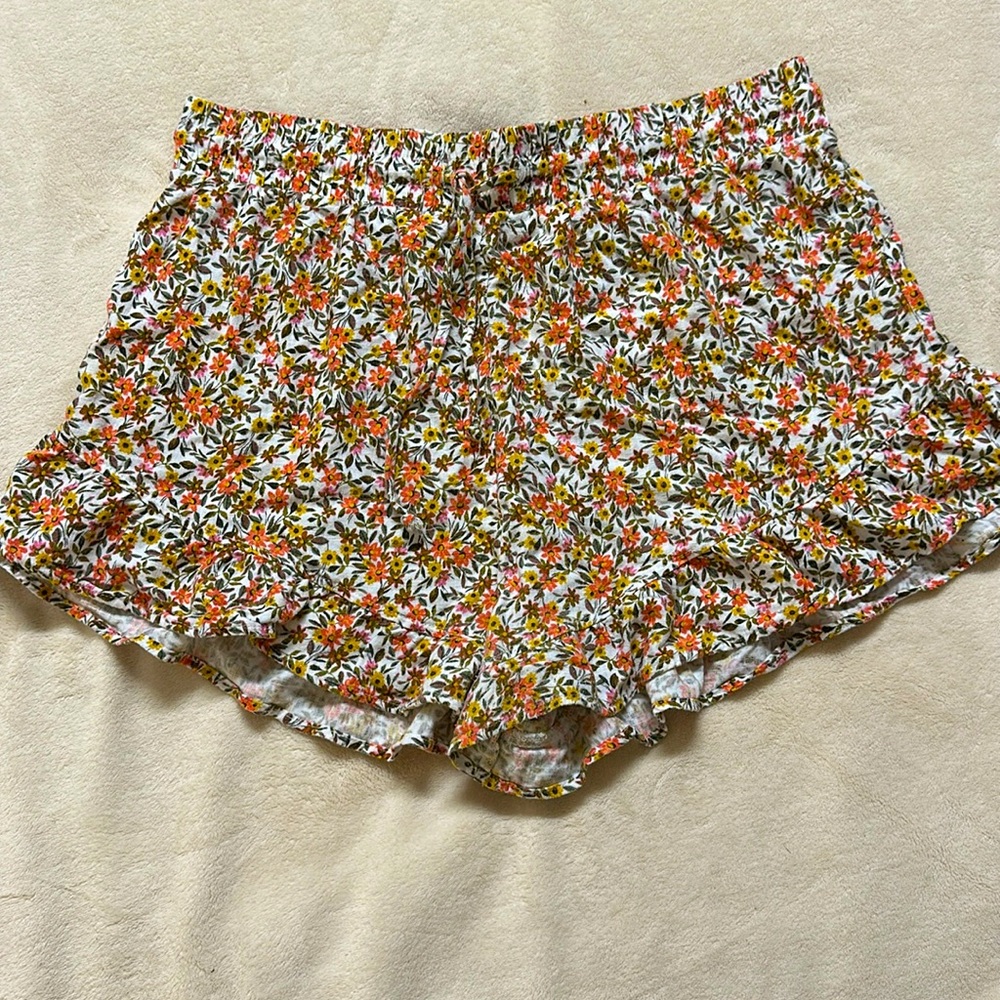 Wild fable springtime shorts
